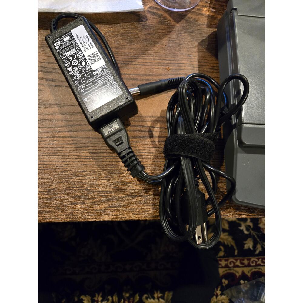 Dell Adapter 192-6TV5-A01 Works